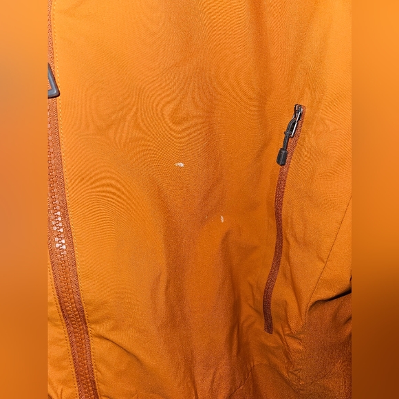 Patagonia Windstopper Men's Medium jacket zipper sinch bottom velcro sleeves - Picture 5 of 8